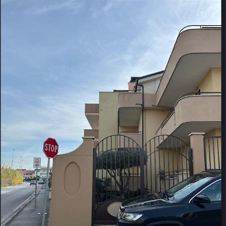 Ferienwohnung Casa Sofia Mondragone Exterior foto